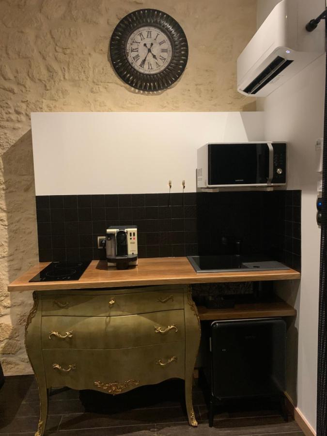 Le Lovy , Studio Independant Avec Jacuzzi Cubnezais Kültér fotó