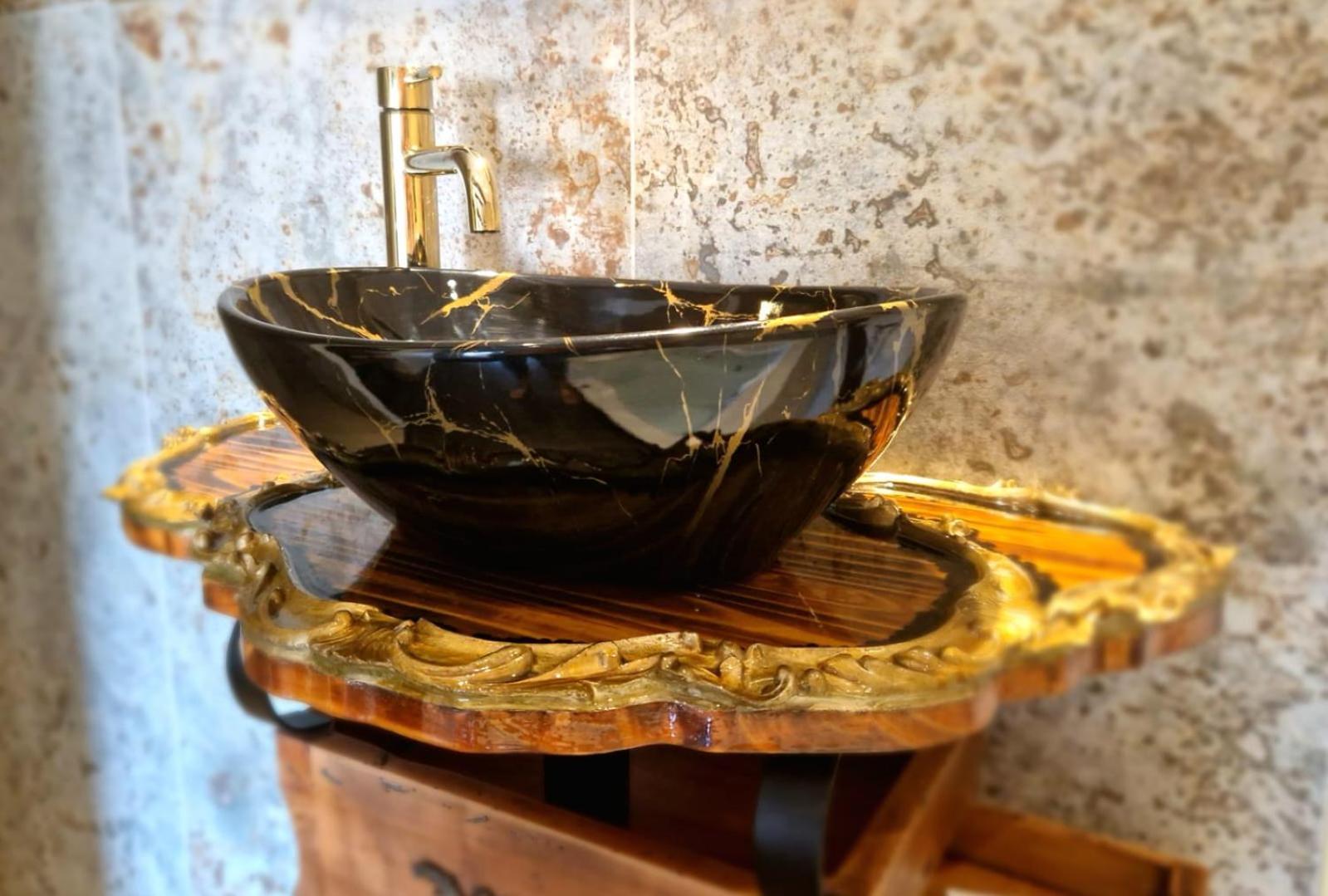 Le Lovy , Studio Independant Avec Jacuzzi Cubnezais Kültér fotó